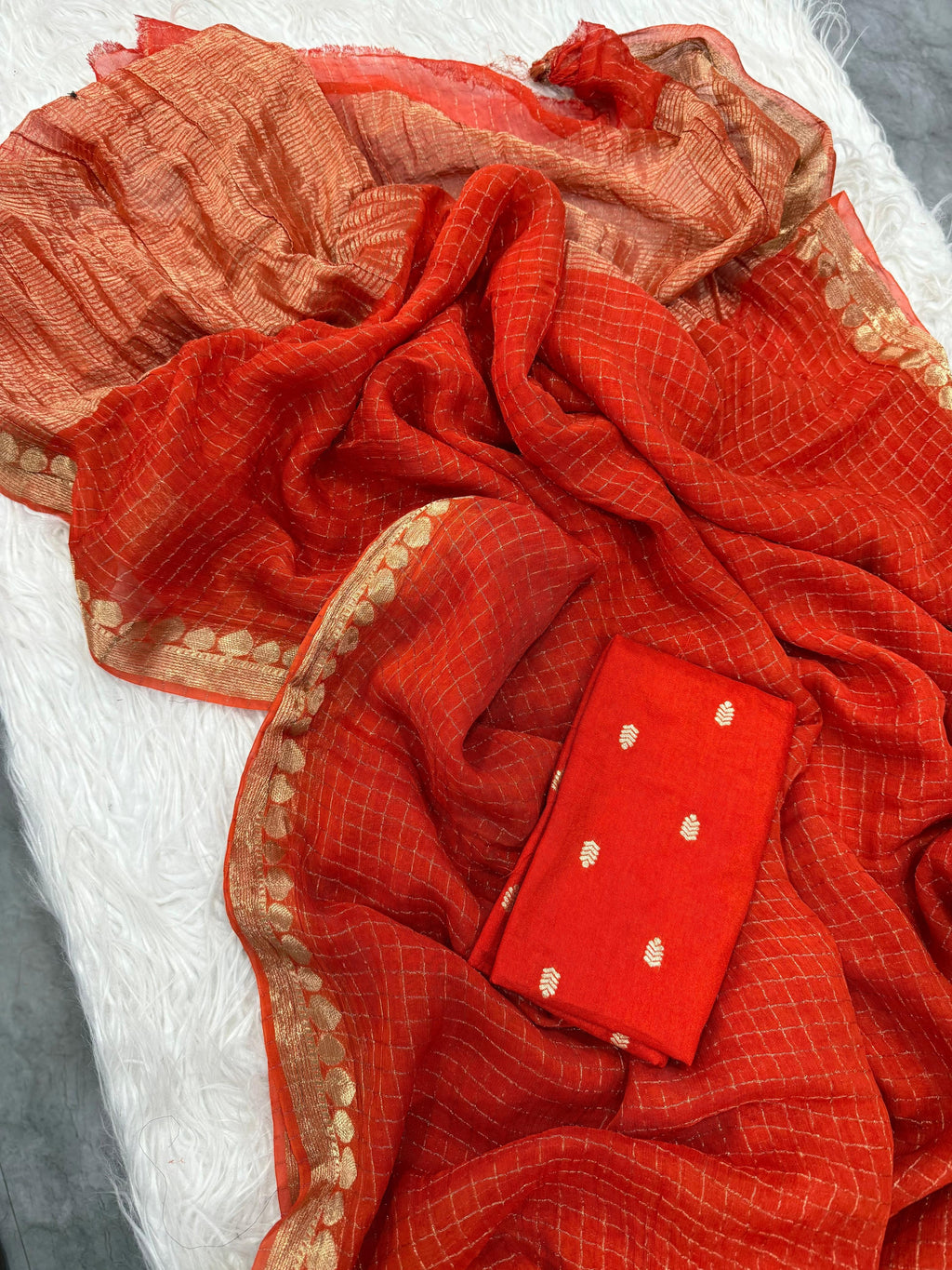 Viscose georgette with traditional jari checks